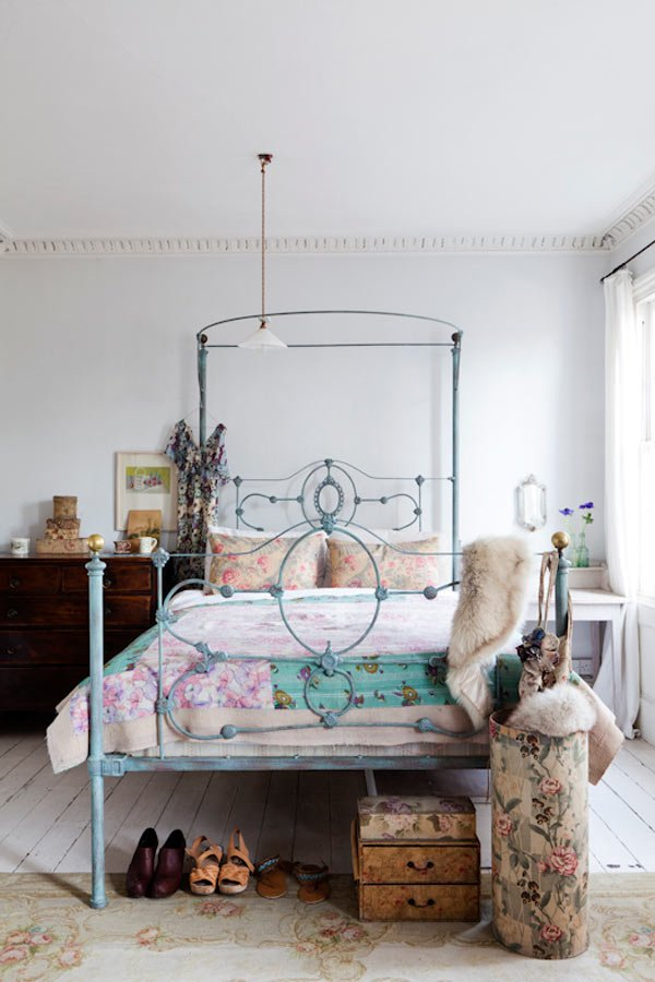 79ideas-lovely-bedroom.png
