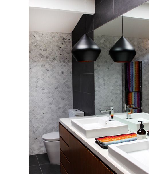 AnnaDimond-bathroom.jpg