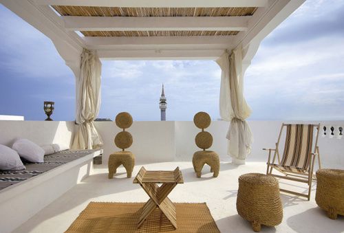 Visite déco en Tunisie : Une belle maison au charme méditerranéen - Le  Royaume du Monde