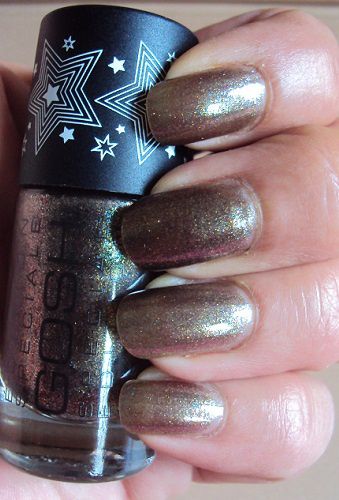 Sur mes ongles : 612 Galaxy de Gosh - Le blog de Mamzelle KitKat