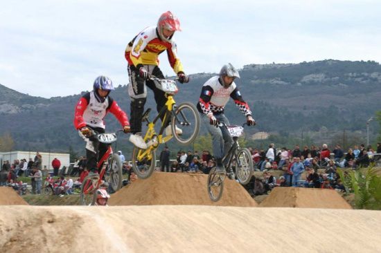 le-bmx-race-1225813162-1193970.jpg