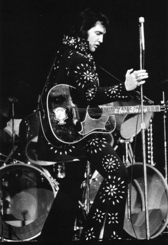 Elvis Presley live in The Boston 10Novembre 1971Garden