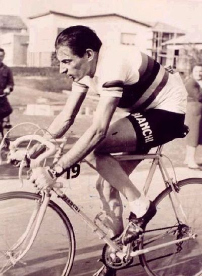 COPPI-Fausto---Velo-Bianchi-jpg