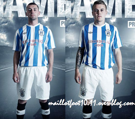 home-kit-2013-Huddersfield-.jpeg