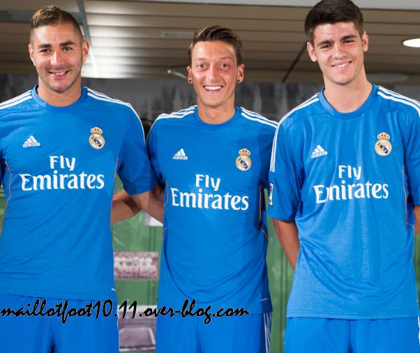 REAL MADRID : MAILLOT EXTERIEUR 2013/2014 - www.maillotfoot2010.com