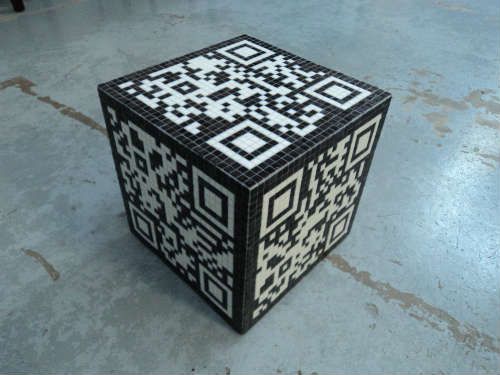qr-code-mozaik-cube.jpg