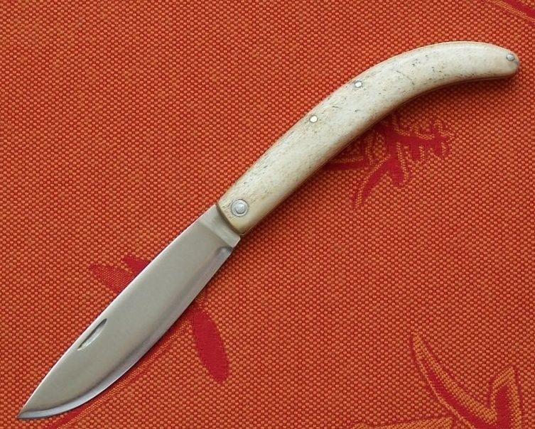 Un Couteau