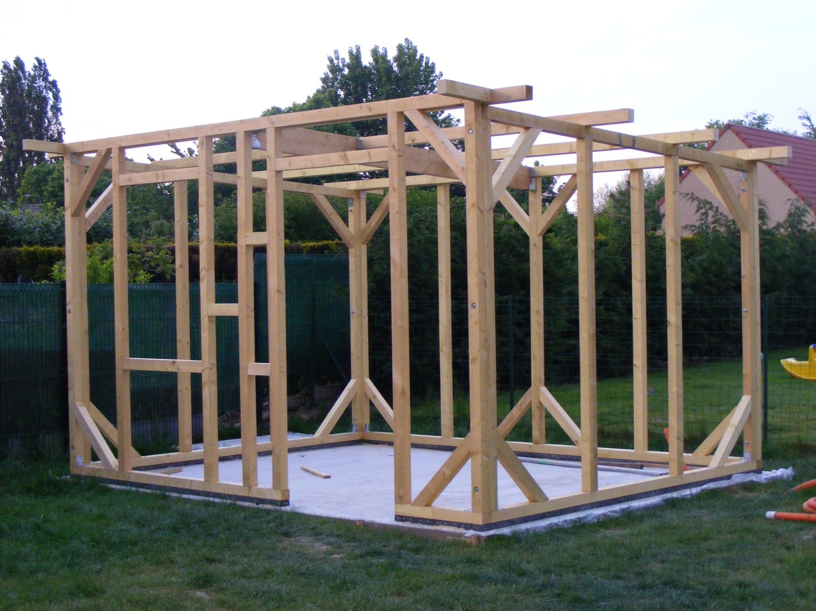 Bac A Fleur En Bois Brico Depot : Album – abri de jardin – L’atelier de Zep Bac A Fleur En Bois Brico Depot : Album – abri de jardin – L’atelier de Zep
