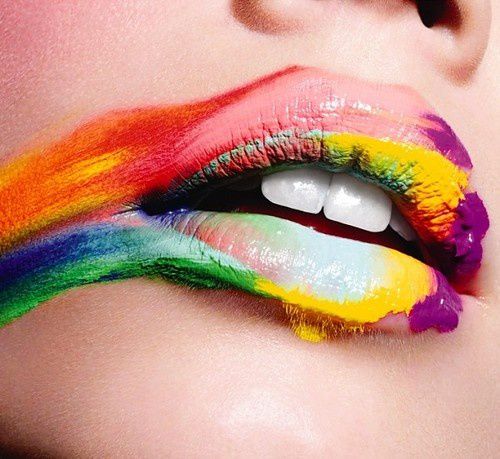 awesome-candy-glossy-rainbow-lips-10.jpg