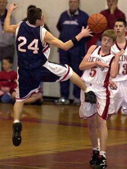 awkward_basketball3.jpg