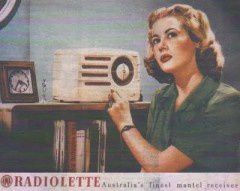radio-vintage-lady.jpg