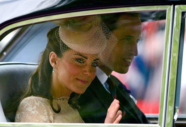 Kate-Middleton-Diamond-Jubilee-Service-Thanksgiving-1CWQC_H.jpg