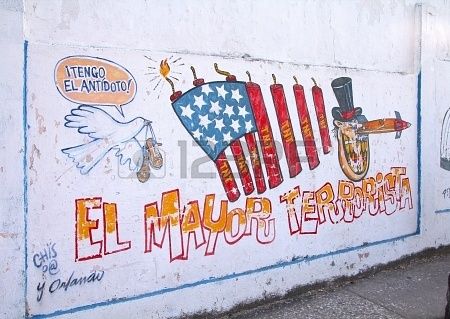 Propagande télévisée contre Cuba : les États-Unis dépensent 18777345-santa-clara-cuba--22-fevrier-fresque-murale-avec-p