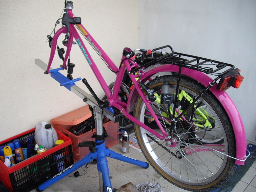 R novation vtt fille rose D cathlon riverside 20