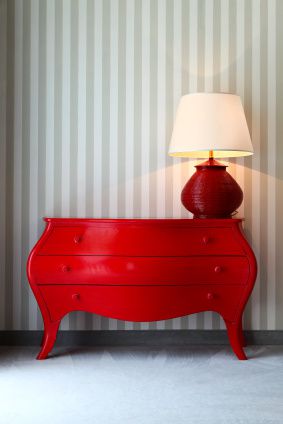 commode rouge