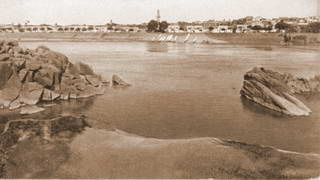 Les-quais-d-Assouan-vers-1901-JPG