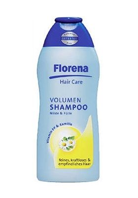 Die Maske für das Haar das Bier und die saure Sahne