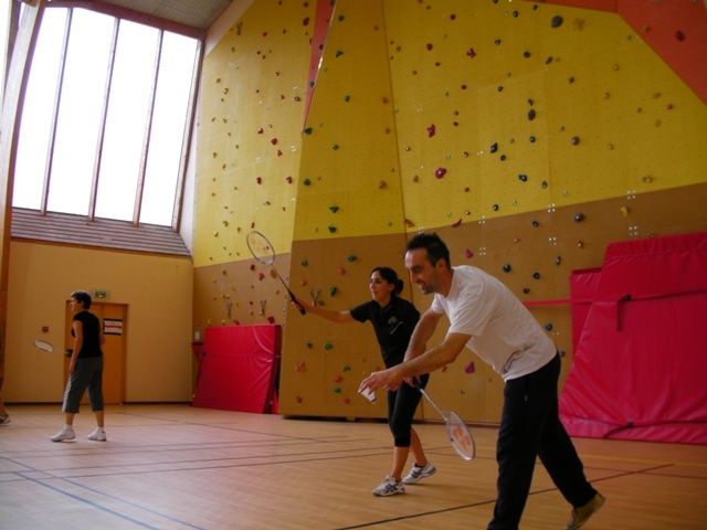 Rencontre amicale digne les bains