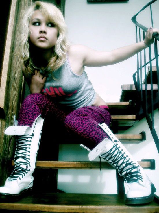 doc martens lea