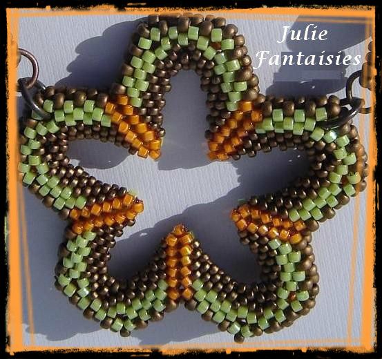 AC-17-Collier-flower-power-anis-orange-e-marron--1-.jpg