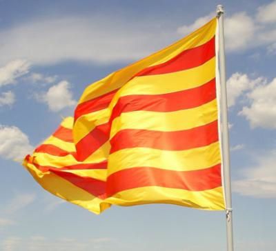 028704-drapeau_catalan_la_senyera.jpg