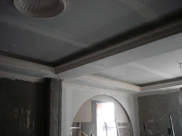 Faux plafond en placoplatre ba13 décoré le blog de fauplaf.over ... Corniche plafond décor
