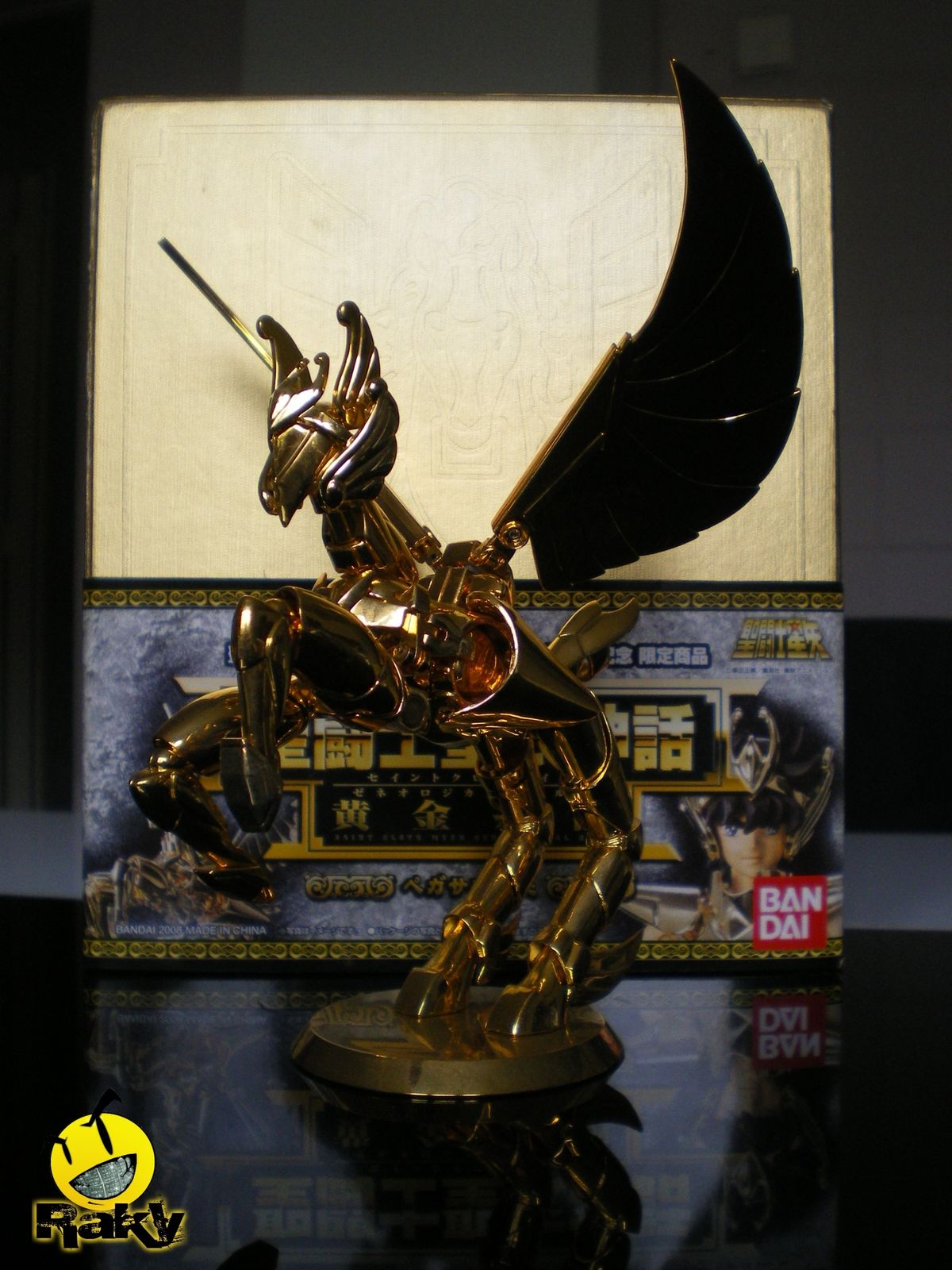 Saint Seiya Myth Cloth Pegasus Genealogical Gold Video Clip