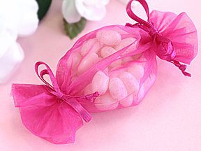 sachet organza bonbon rose fushia