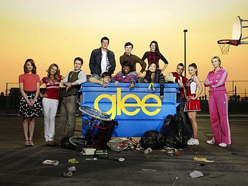 Mais que trouve-t-on à la série Glee ?