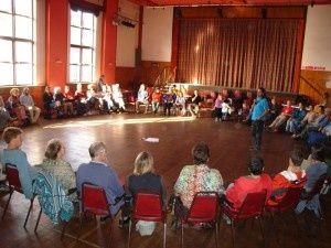 Un forum ouvert à Totnes Un forum ouvert à Totnes