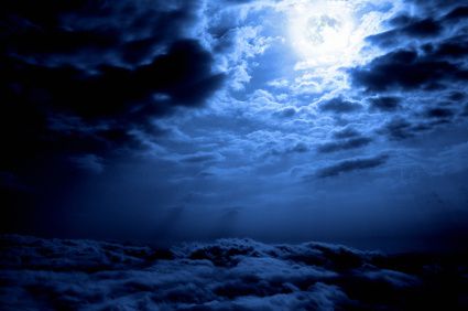 La-lune-et-les-nuages--jpg