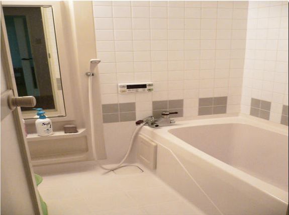 Salle de bain japonaise ~ tazmik.com for . Baignoires inspiration Japonaise