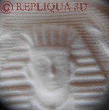 copie en agrandissement d'un bouton détail du visage - Repliqua 3D