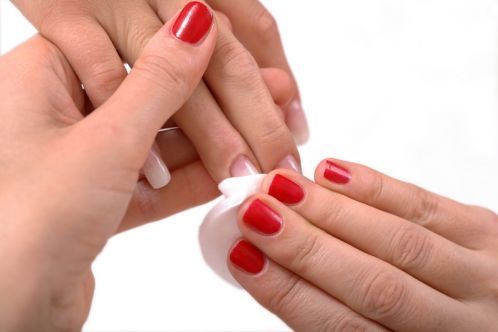 dissolvant-de-vernis-a-ongles.jpg