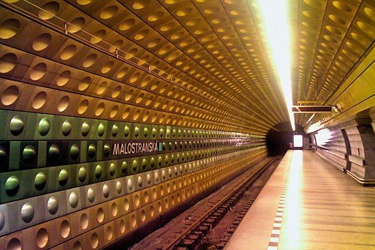 malostranska-metro-prague-736347-copie-1.jpg
