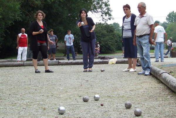 20110903-la-vergne-3800-boules