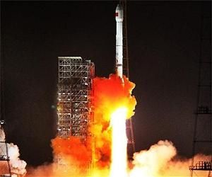 beidou-launch-long-march-3c-rocket-xichang-lg