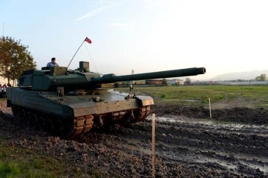 Altay-tank-nov-2012-pic5.jpg