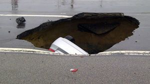 mi_ott_sinkhole_300.jpg