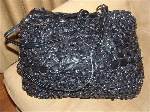 recycled-vhs-tape-crochet-bag-barkerbell.jpeg