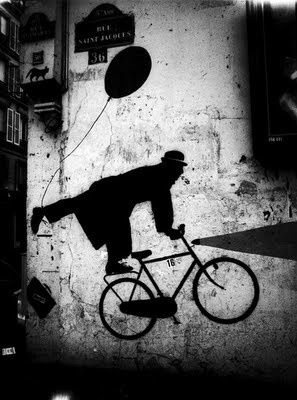 bicycle_art_on_wall.jpg