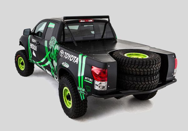 Toyota-Tundra-Pre-Runner_04.jpg