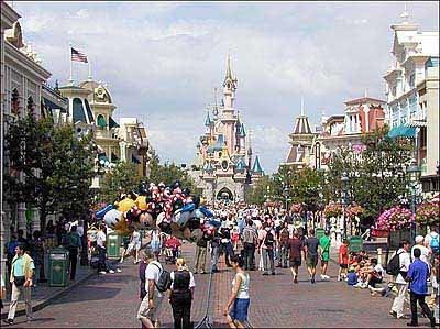 DisneylandSmall.jpg