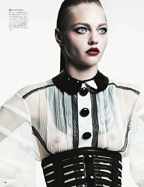 Sasha Pivovarova Vogue Japan aout 2011 by Hedi Slimane 8
