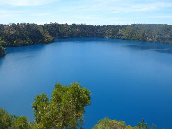 blue-lake--2-.jpg
