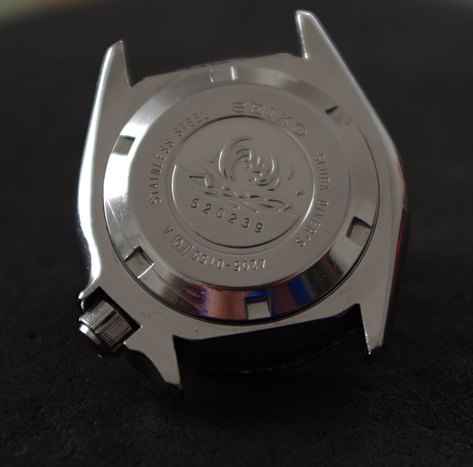 Seiko 4205 "midsize": le renouveau! IMGP1173