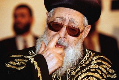 Rabbin-Ovadia-Yosef.jpg