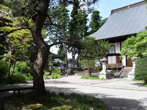 fuji-temple.jpg