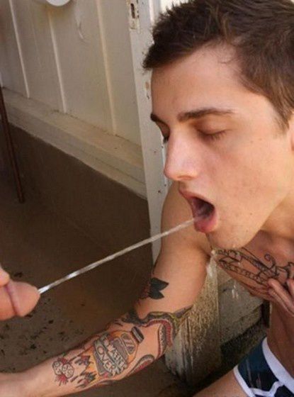 naked german gay boy from Camilo blog gay uro
