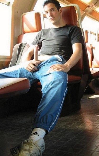 gays 17000 exhib dans le train gays 17000 exhib dans le train